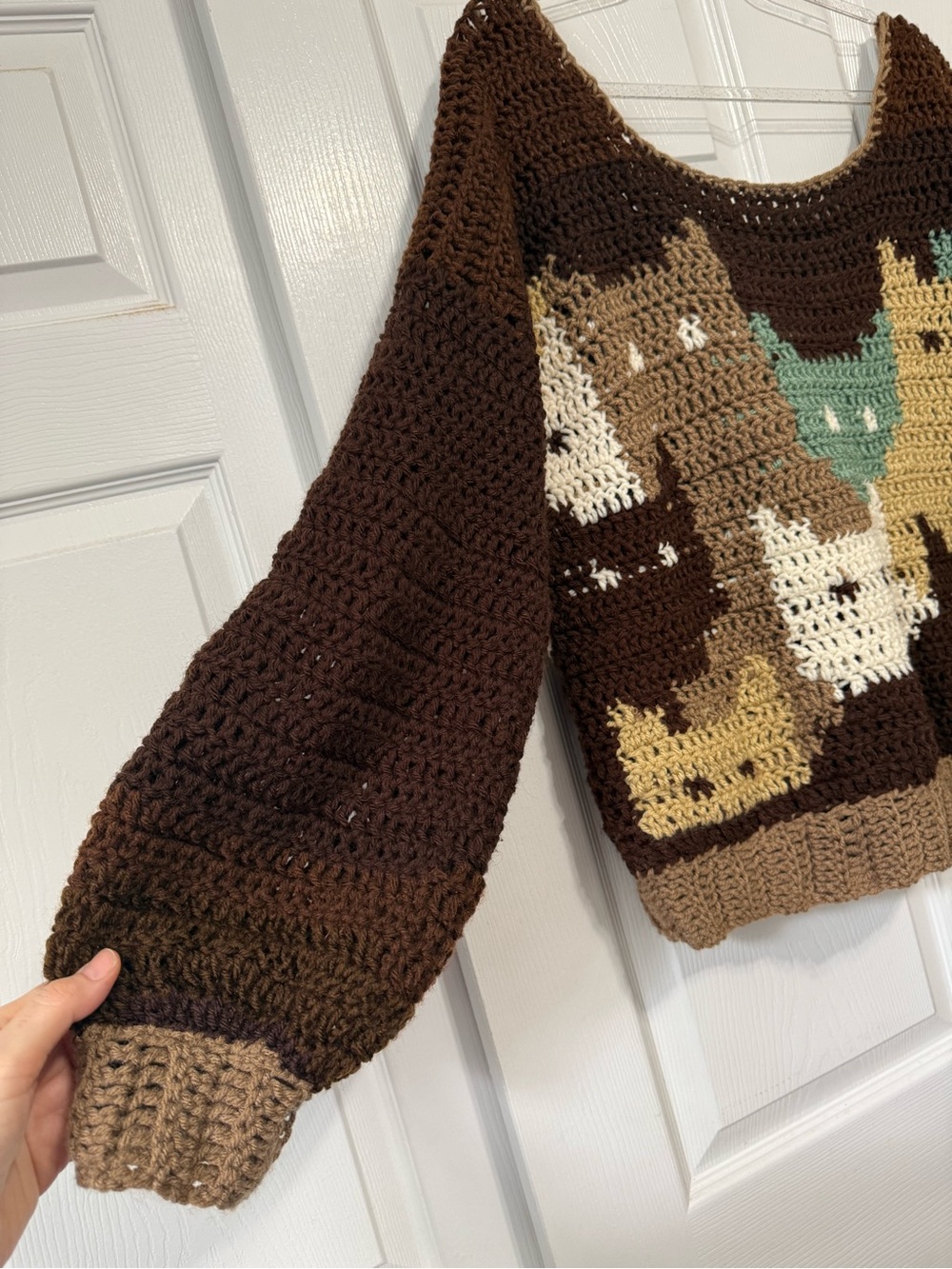 Handmade by my mom Crocheted Cat Sweater in Brown, Cream, Teal & Tan brand new - Picture 5 of 8